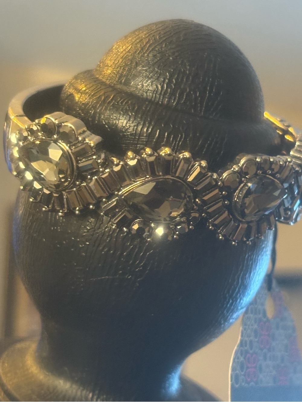 Crystal-Embellished silver Tone-bracelet Women Accessories